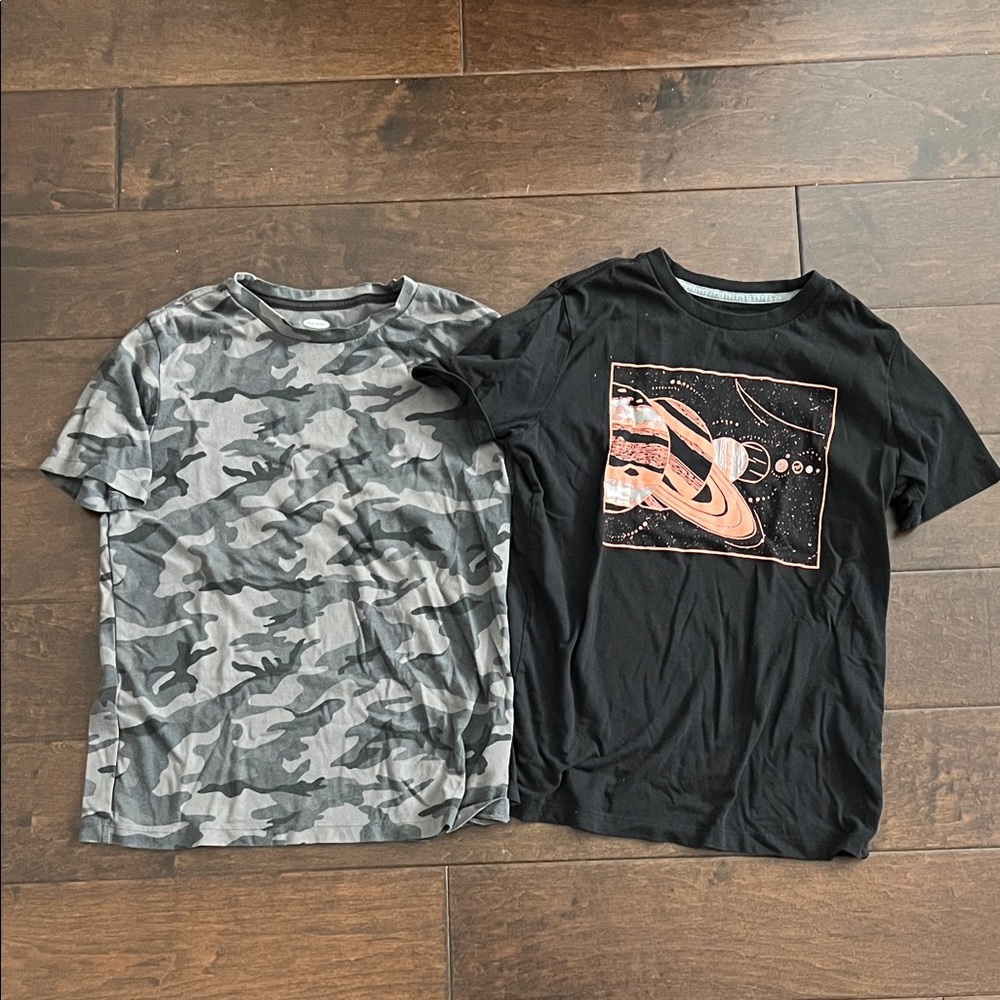 Old Navy 2 T shirts - Space and Camp Graphic T-Shirt